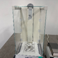 Mettler Toledo XP205 Analytical Balance image 3